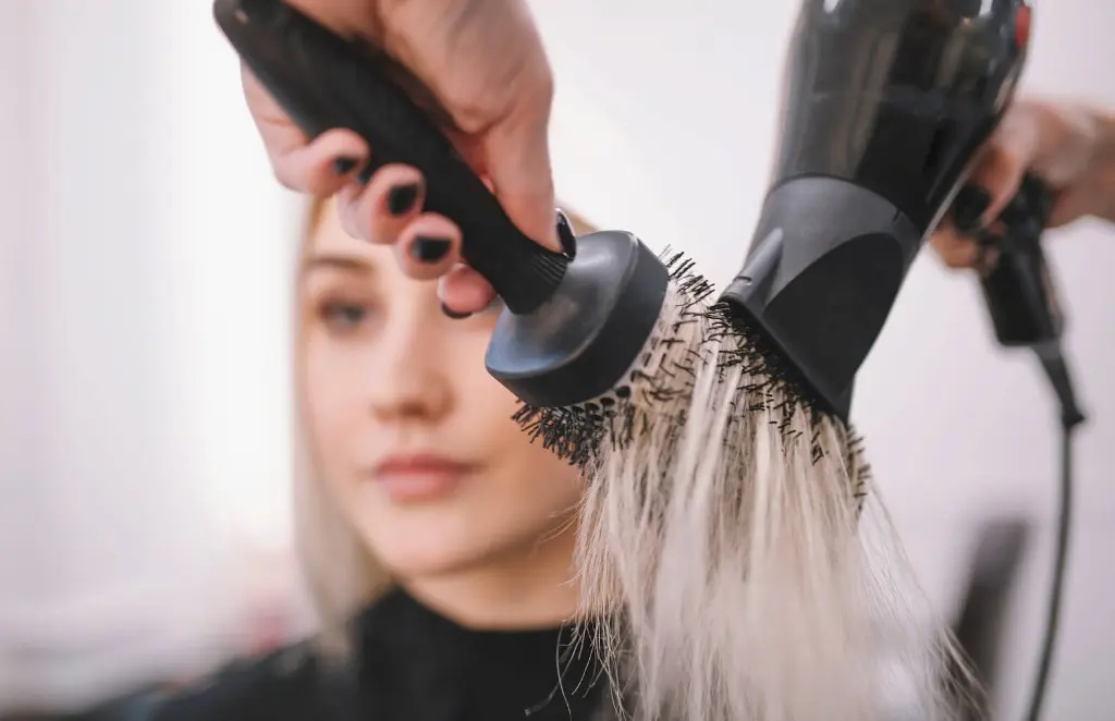 Express Blowouts for Busy Professionals
in North Naples
